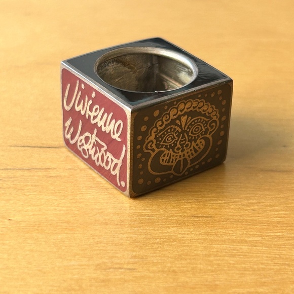 Vivienne Westwood Vintage Sterling 925 Silver Huge 4 Sided Ring ! 4 Sides